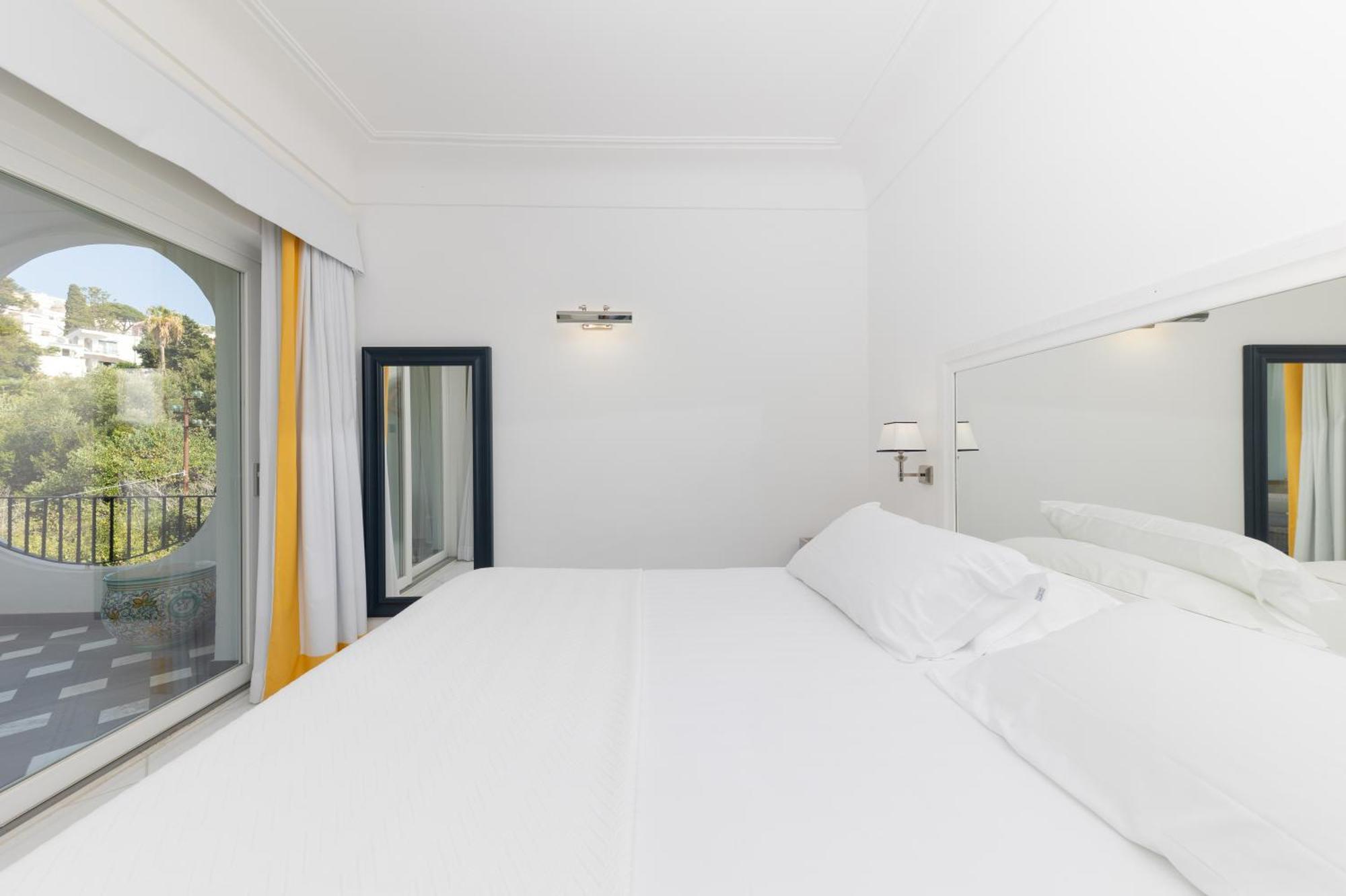 Hotel Mamela Capri Chambre photo